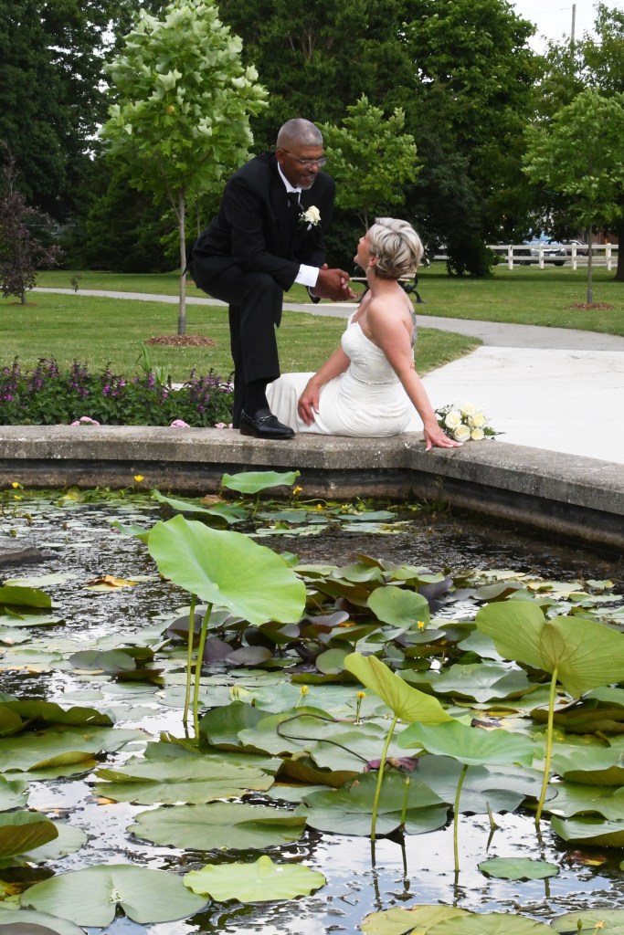 Beautiful July wedding at The Civic Garden Complex by Columbia Photos