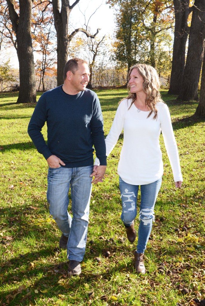 Wedding photographers London Ontario. Columbia Photos is wedding photography based in London Ontario. Owner and pro photographer is Phil Vanderpost.