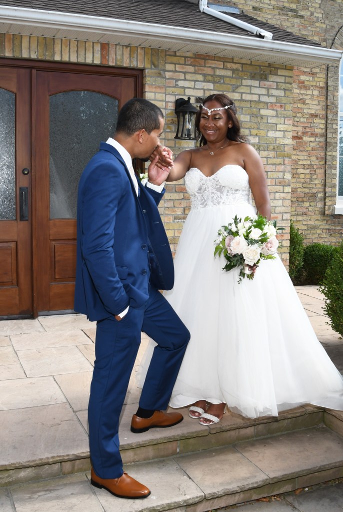 Wonderful wedding at Best Western Plus Stoneridge Inn by Columbia Photos of London Ontario