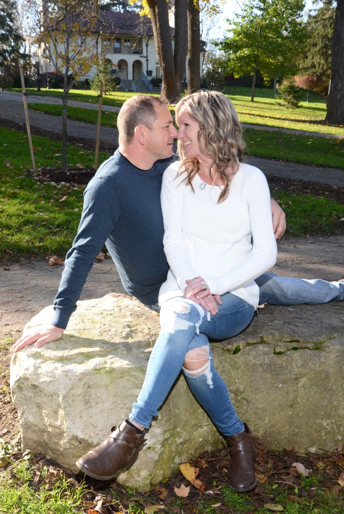 Wedding photographers London Ontario. Columbia Photos is wedding photography based in London Ontario. Owner and pro photographer is Phil Vanderpost.