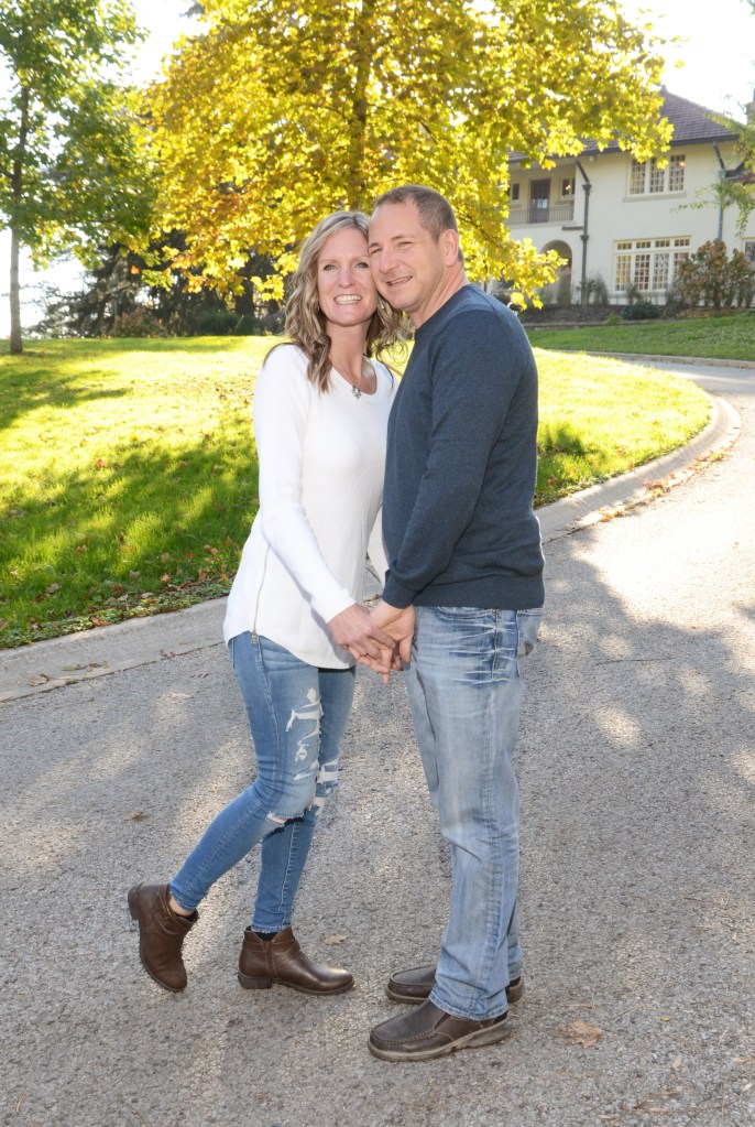 Wedding photographers London Ontario. Columbia Photos is wedding photography based in London Ontario. Owner and pro photographer is Phil Vanderpost.
