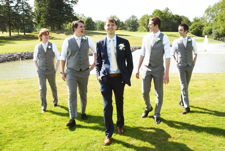 Lovely wedding photo at The Highland Country Club by Columbia Photos in London Ontario
