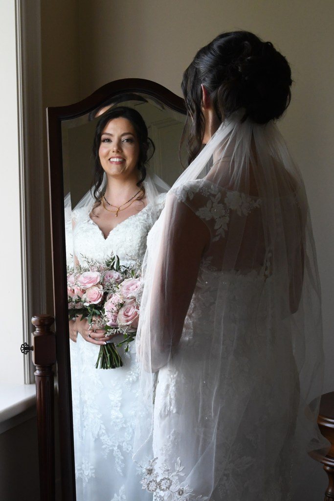 Beautiful Stoneridge Rose Chapel wedding by Columbia Photos of London Ontario