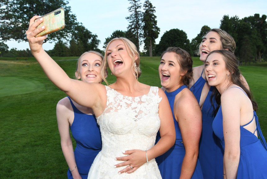 Lovely wedding photo at The Highland Country Club by Columbia Photos in London Ontario