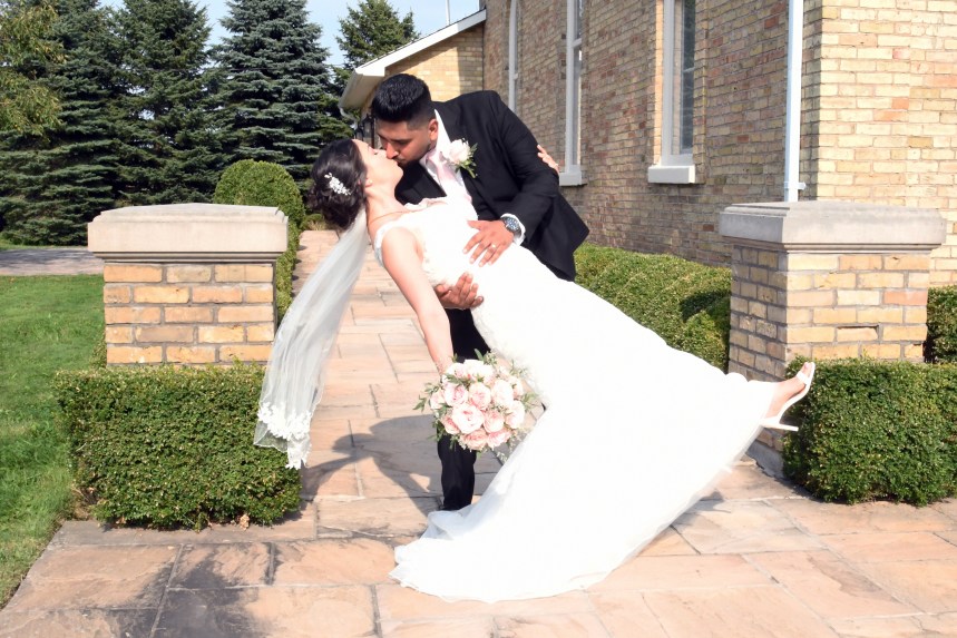 Beautiful Stoneridge Rose Chapel wedding by Columbia Photos of London Ontario