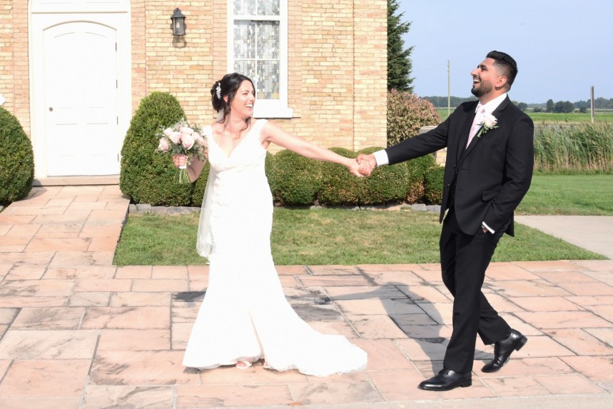 Beautiful Stoneridge Rose Chapel wedding by Columbia Photos of London Ontario