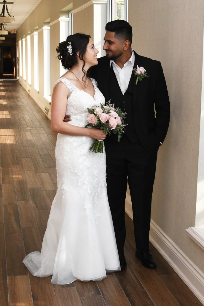 Beautiful Best Western Stoneridge wedding by Columbia Photos of London Ontario