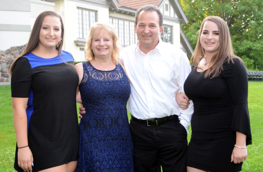 Wedding photographers London Ontario. Columbia Photos is wedding photography based in London Ontario. Owner and pro photographer is Phil Vanderpost.