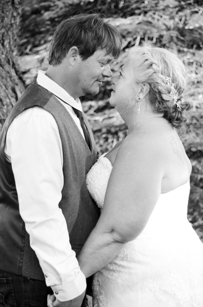 Lovely country wedding by Columbia Photos of London, Ontario.