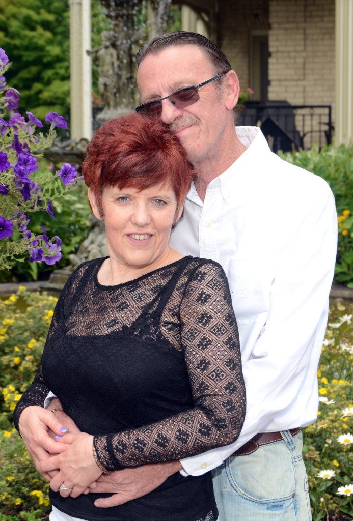 Wedding photographers London Ontario. Columbia Photos is wedding photography studio based in London, Ontario. Photographer is Phil Vanderpost