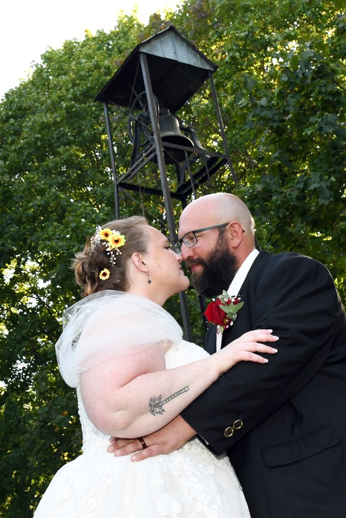 Beautiful country wedding by Columbia Photos