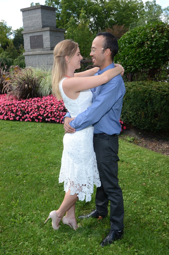 Wedding photographers London Ontario. Columbia Photos is wedding photography based in London Ontario. Owner and pro photographer is Phil Vanderpost.