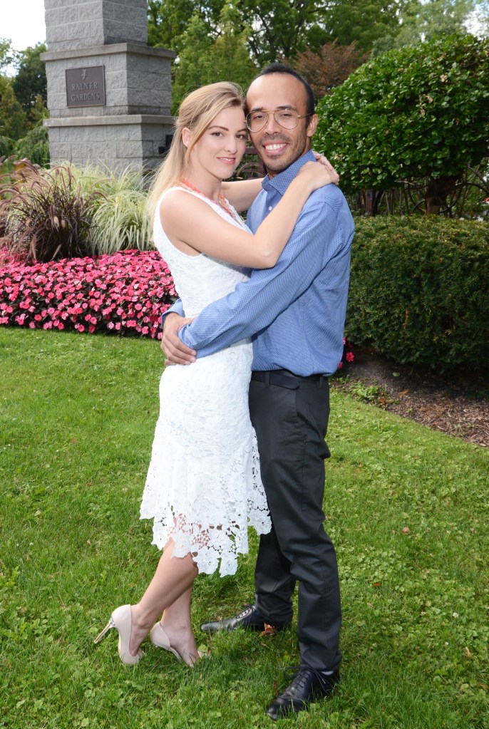 Wedding photographers London Ontario. Columbia Photos is wedding photography based in London Ontario. Owner and pro photographer is Phil Vanderpost.
