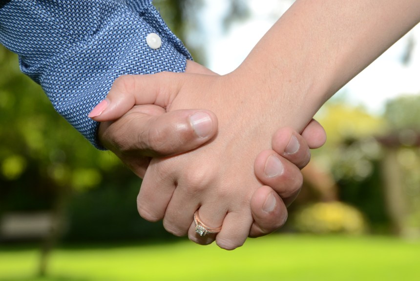 Wedding photographers London Ontario. Columbia Photos is wedding photography based in London Ontario. Owner and pro photographer is Phil Vanderpost.