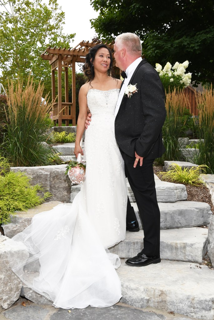 Beautiful Chatham wedding by Columbia Photos of London Ontario