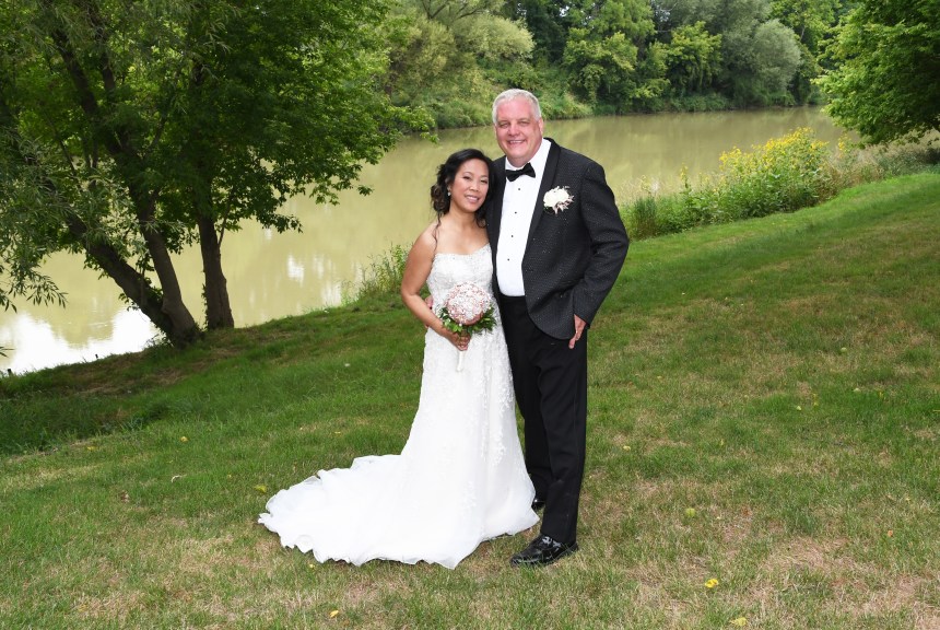 Beautiful Chatham wedding by Columbia Photos of London Ontario