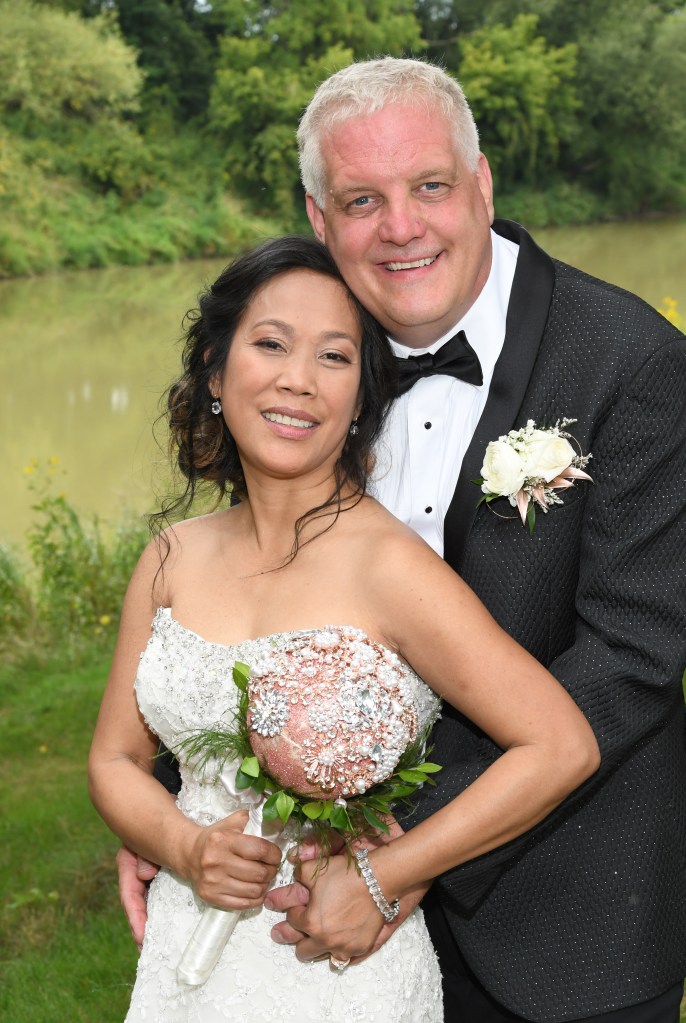 Beautiful Chatham wedding by Columbia Photos of London Ontario