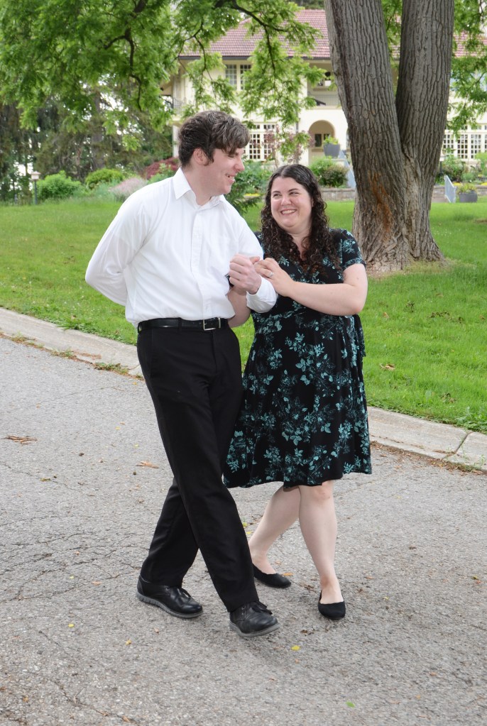 Wedding photographers London Ontario. Columbia Photos is wedding photography based in London Ontario. Owner and pro photographer is Phil Vanderpost.