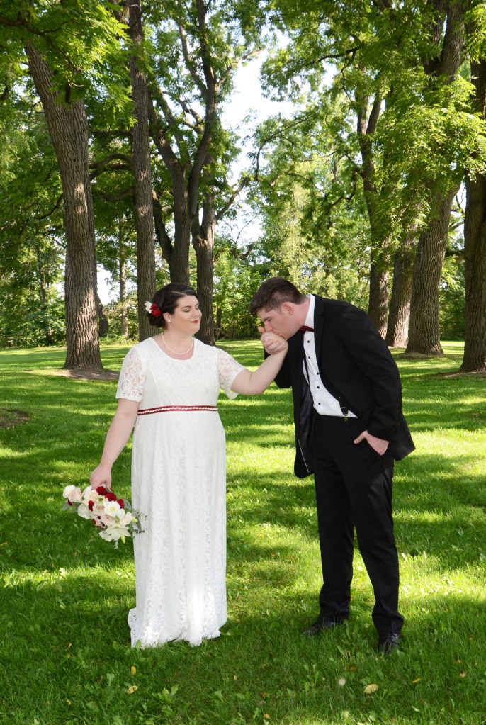 Wedding photographers London Ontario. Columbia Photos is wedding photography based in London Ontario. Owner and pro photographer is Phil Vanderpost.