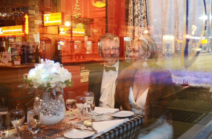 Wedding photographers London Ontario. Columbia Photos is wedding photography based in London Ontario. Owner and pro photographer is Phil Vanderpost.