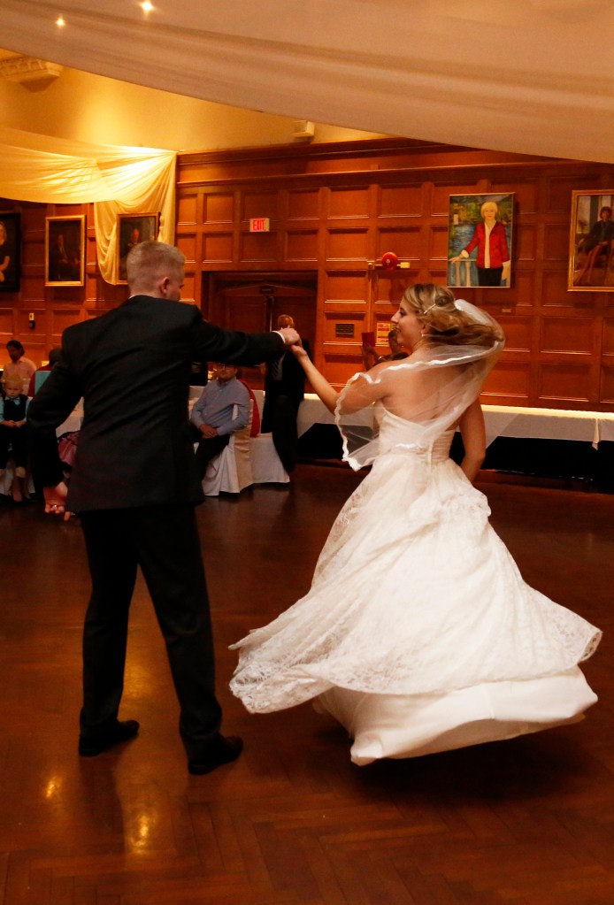 Wedding photographers London Ontario. Columbia Photos is wedding photography based in London Ontario. Owner and pro photographer is Phil Vanderpost.