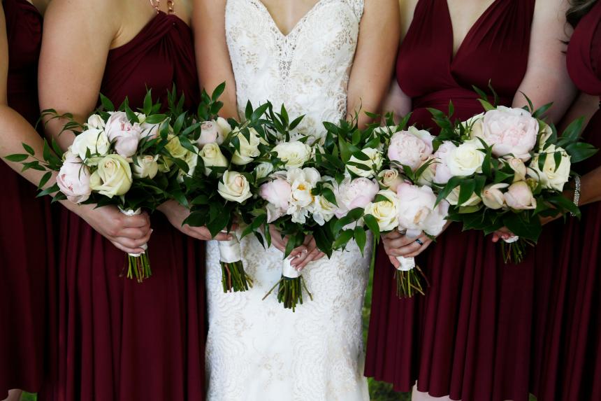 Wedding photographers London Ontario. Columbia Photos is wedding photography based in London Ontario. Owner and pro photographer is Phil Vanderpost.