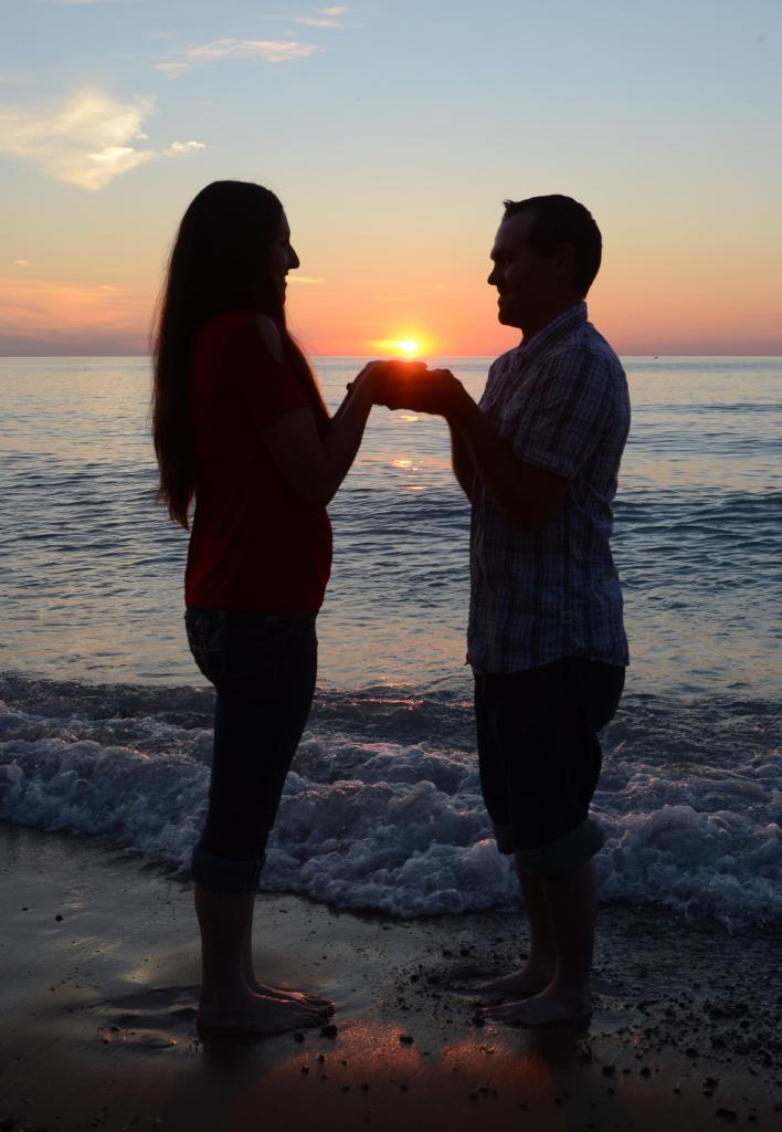 Wedding photographers London Ontario. Columbia Photos is wedding photography based in London Ontario. Owner and pro photographer is Phil Vanderpost.