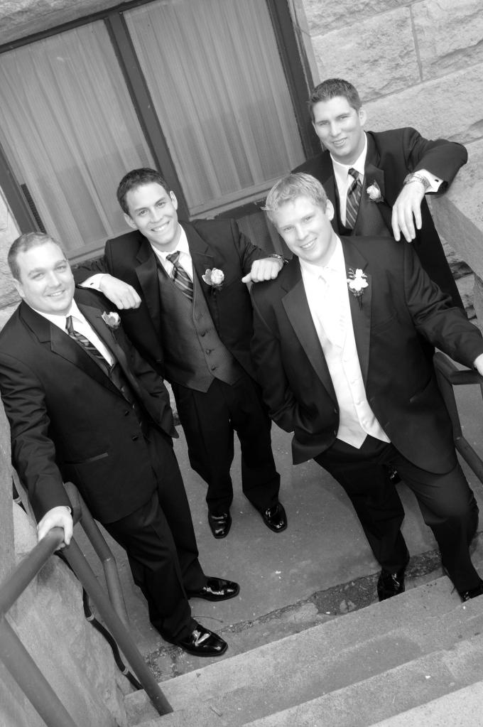 Wedding photographers London, Ontario. Columbia Photos is wedding photography based in London, Ontario.