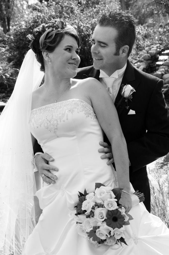 Wedding photographers London, Ontario. Columbia Photos is wedding photography based in London, Ontario.
