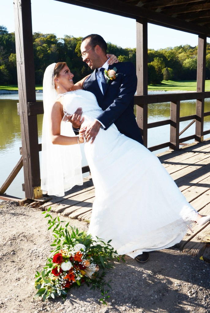 Wedding photographers London Ontario. Columbia Photos is wedding photography based in London Ontario. Owner and pro photographer is Phil Vanderpost.