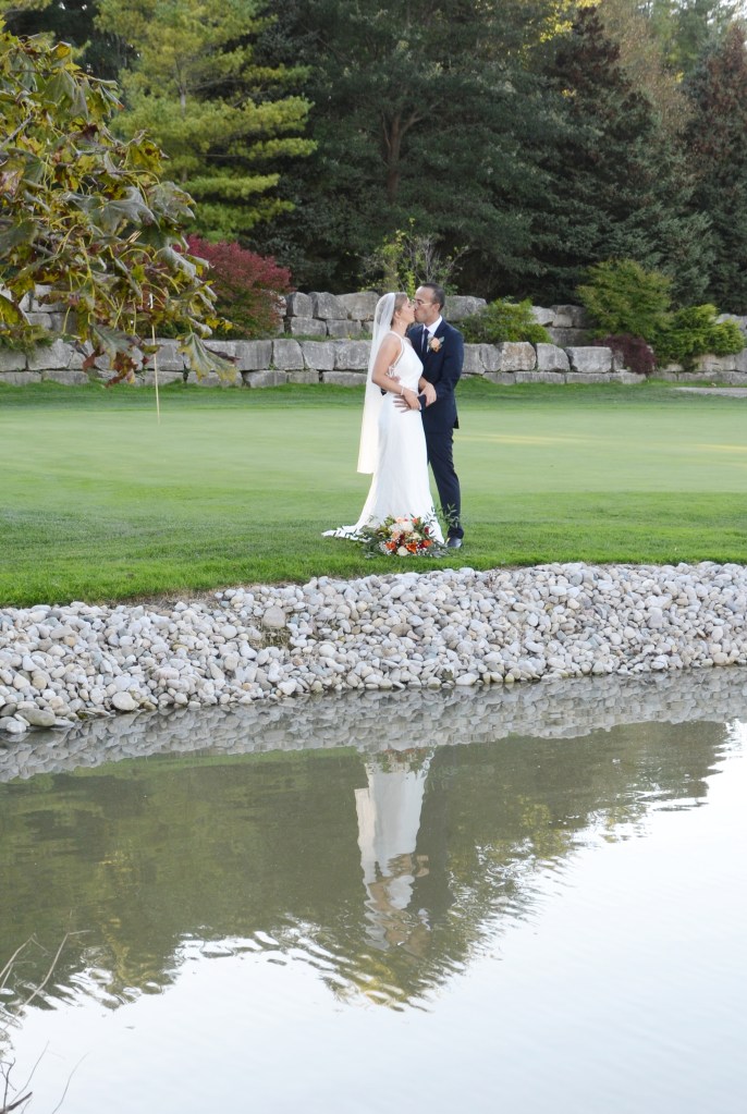 Wedding photographers London Ontario. Columbia Photos is wedding photography based in London Ontario. Owner and pro photographer is Phil Vanderpost.