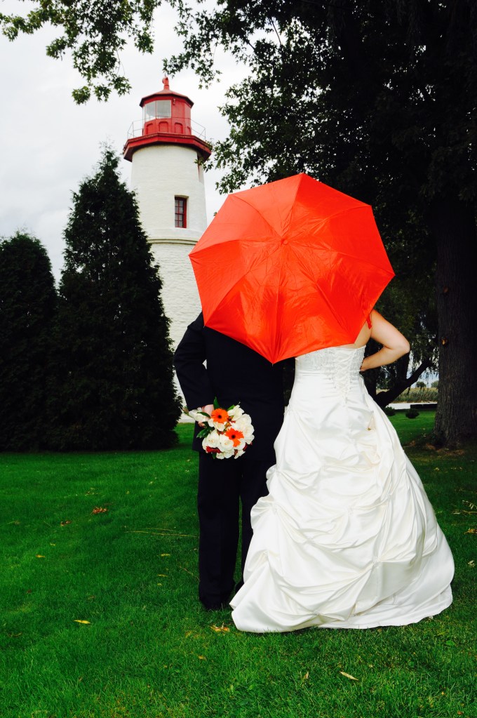 London Ontario Wedding Photographers. Wedding photographers London Ontario. Columbia Photos is wedding photography based in London Ontario. Owner and pro photographer is Phil Vanderpost.
