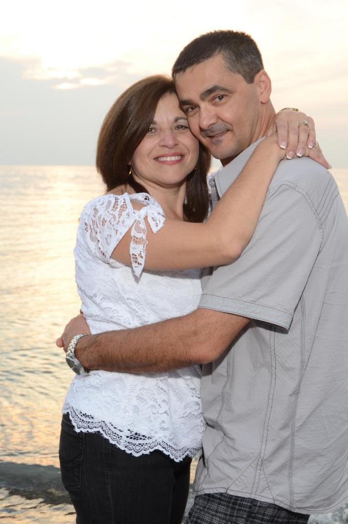 Wedding photographers London Ontario. Columbia Photos is wedding photography based in London Ontario. Owner and pro photographer is Phil Vanderpost.