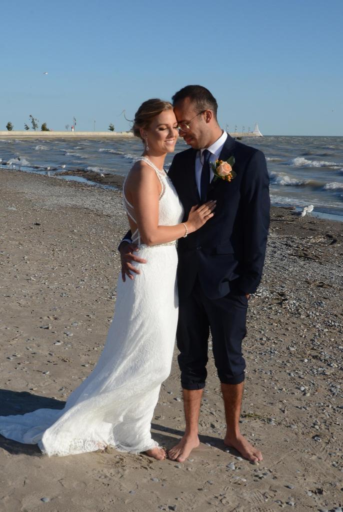 Wedding photographers London Ontario. Columbia Photos is wedding photography based in London Ontario. Owner and pro photographer is Phil Vanderpost.