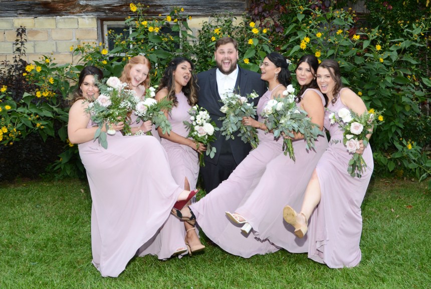 Wedding photographers London Ontario. Columbia Photos is wedding photography based in London Ontario. Owner and pro photographer is Phil Vanderpost.