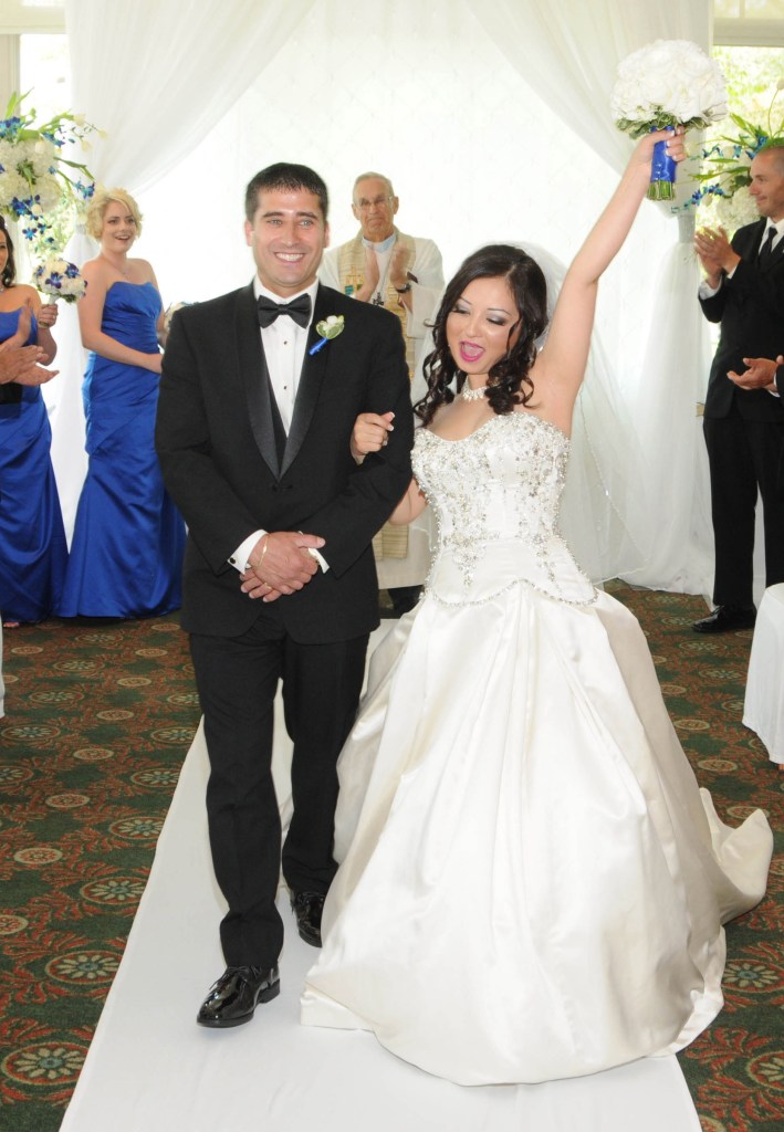 Wedding photographers London, Ontario. Columbia Photos is wedding photography based in London, Ontario.