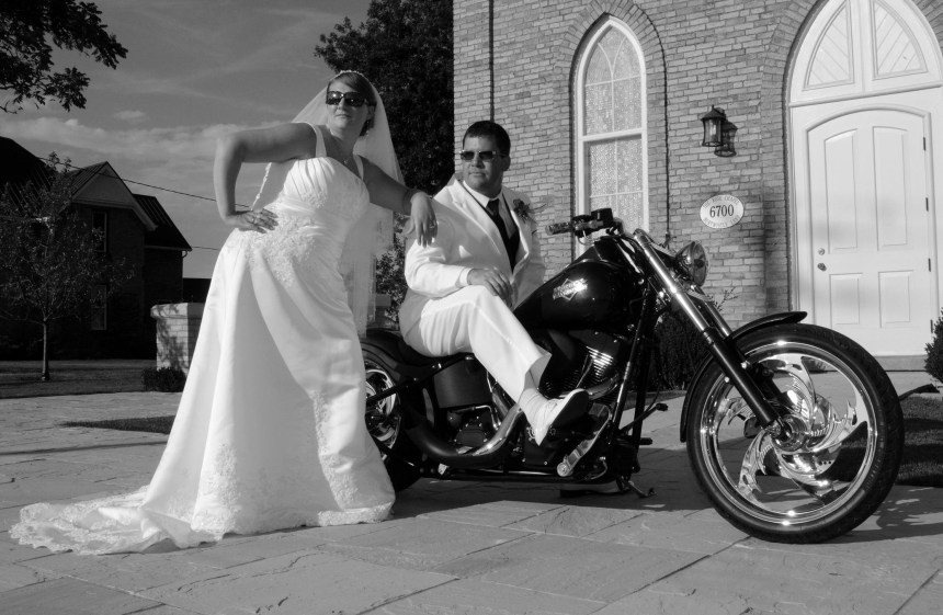 Wedding photographers London, Ontario. Columbia Photos is wedding photography based in London, Ontario.
