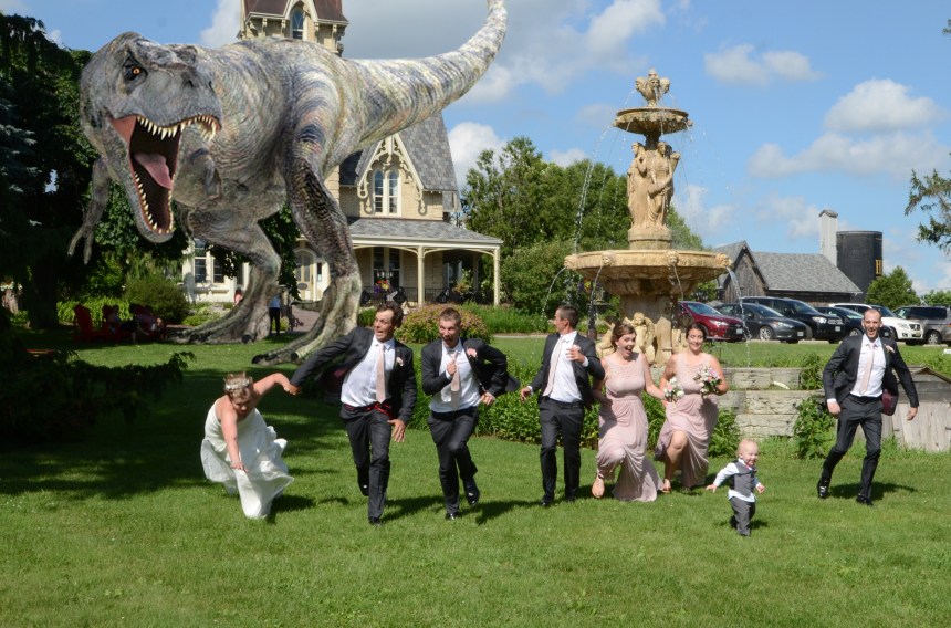 Beautiful wedding at The Elm Hurst Inn by Columbia Photos