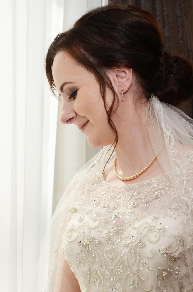 Wedding photographers London Ontario. Columbia Photos is wedding photography based in London Ontario. Owner and pro photographer is Phil Vanderpost.