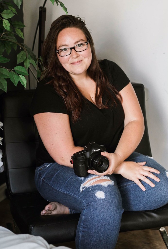 Wedding photographers London Ontario. Columbia Photos is wedding photography based in London Ontario. Owner and pro photographer is Phil Vanderpost.