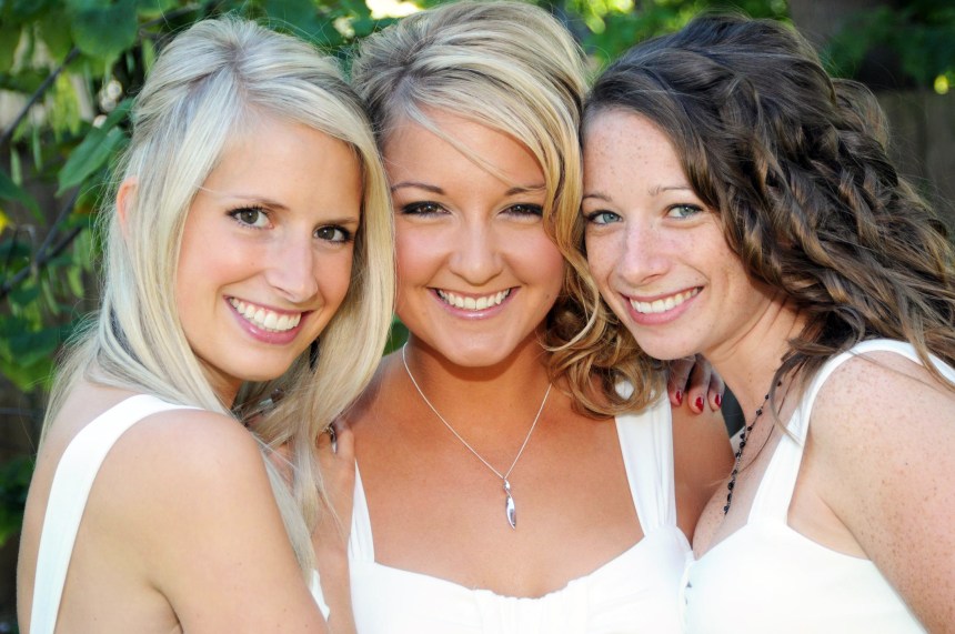 London Ontario wedding photography. Bridesmaids by Columbia Photos